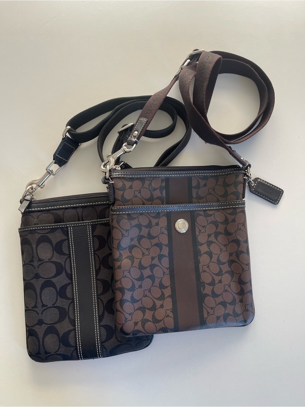 Coach  Signature Crossbody Bundle